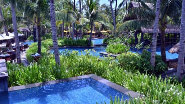Luxury Pool Leak Detection